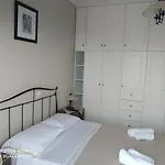 Eleftheria Casa de Férias