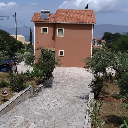 βίλλα ελευθερία *